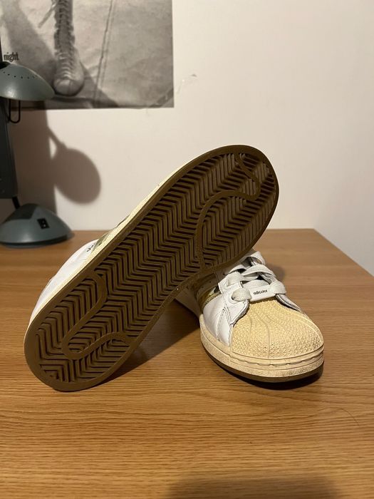 Adidas model Adicolor 38