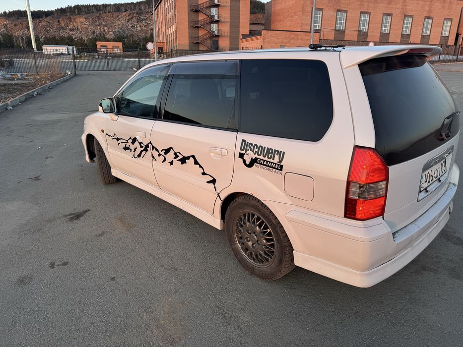 Митсубиси полный привод миневен продам