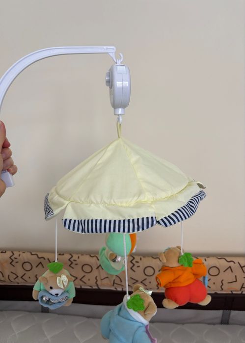 Музикална въртележка за легло Canpol “Girly bears under umbrella”