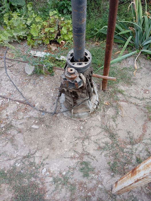 Мерседес 190 2.3