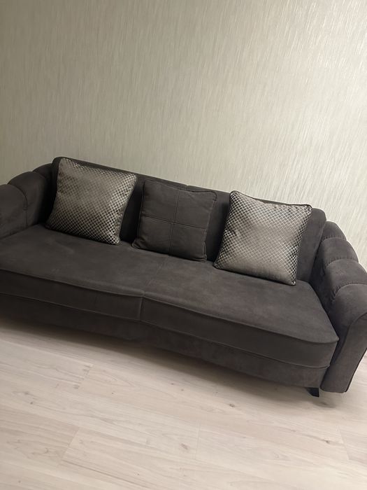 Диван в отличном состоянии