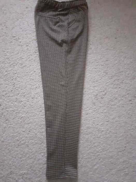 Pantaloni dama grosi