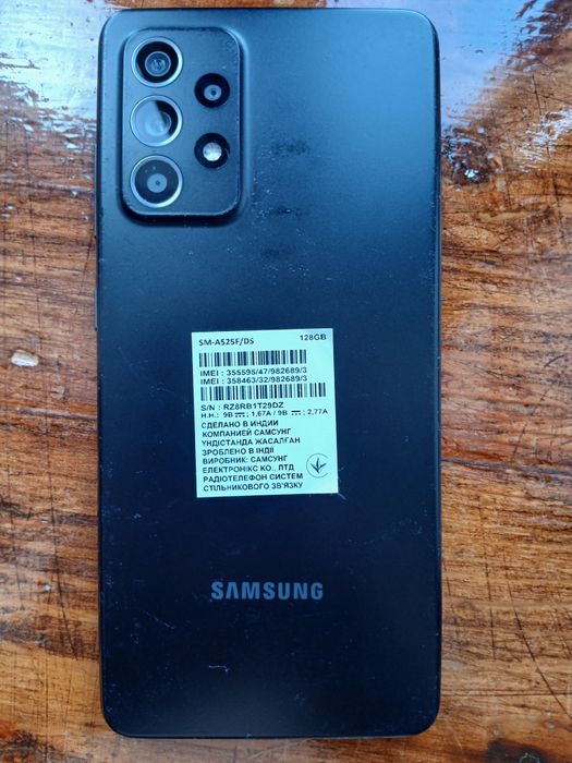Продам Samsung Galaxy A52