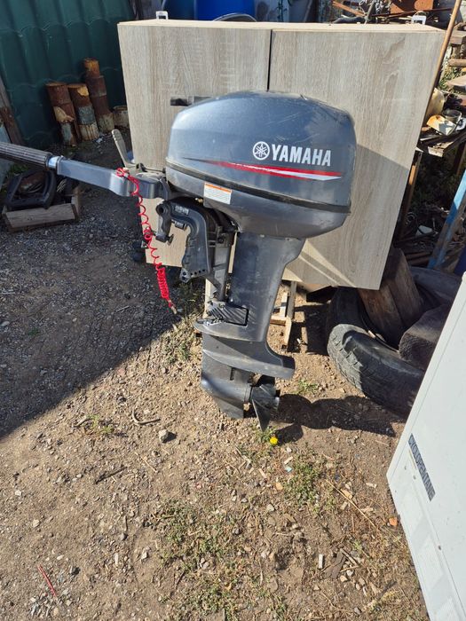 Лодочный мотор  Yamaha 15