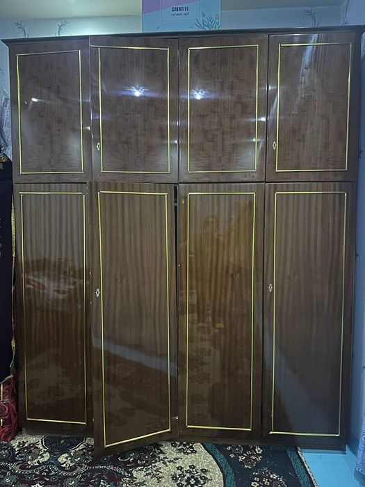 Спальный гарнитур