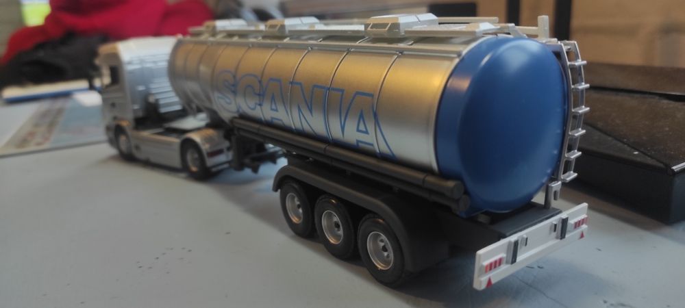 Колекционерски модели  мащаб 1:50