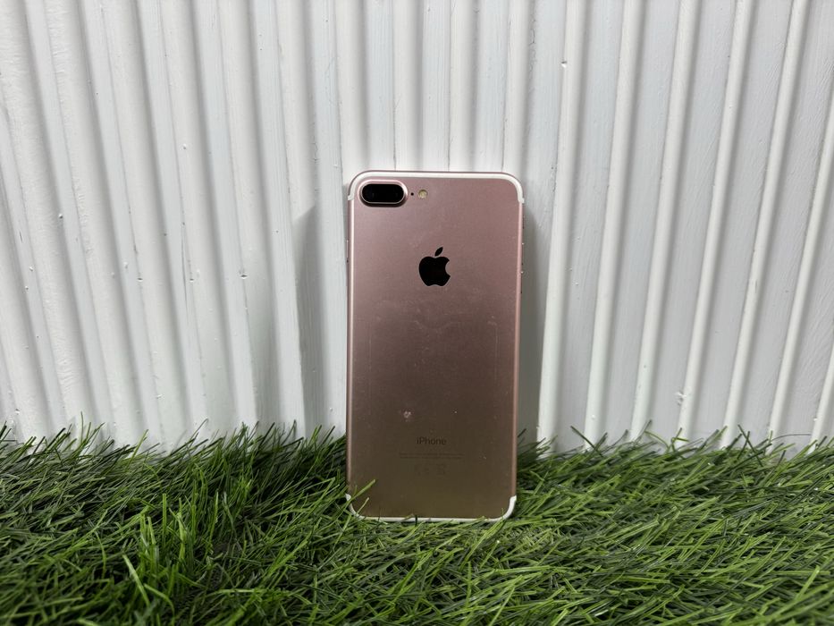 Телефон Iphone 7+ 32 gb