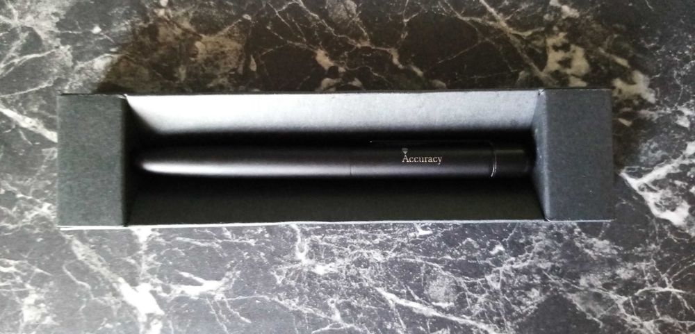 Pix metalic Accuracy nou