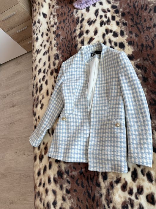 Сако от Зара,чисто ново