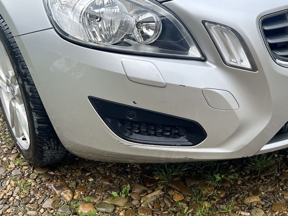 Volvo  v60 2013 2.0 d