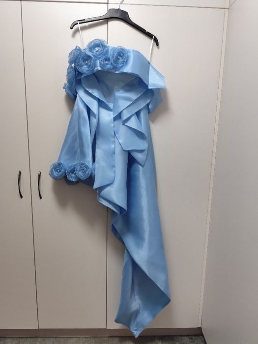 Официална рокля.Закупена от Liza Kain.