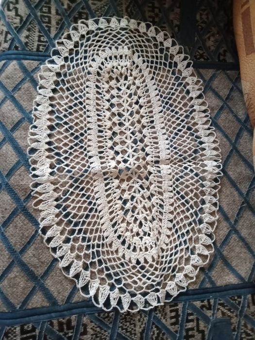 Продам красивую салфетку