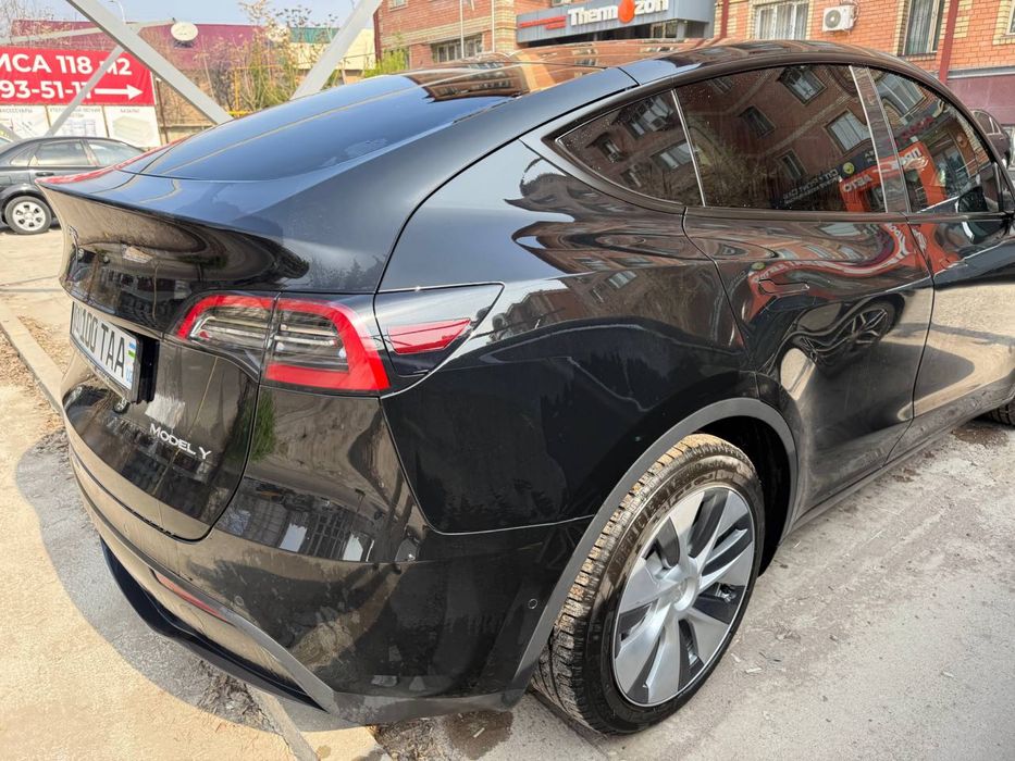 Tesla model y 2022/2023