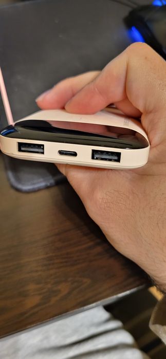 Powerbank / Преносима батерия