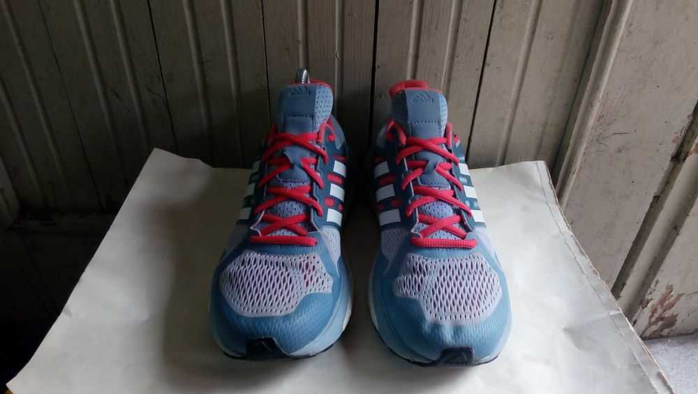'' Adidas Supernova ST''оригинални маратонки 39 номер
