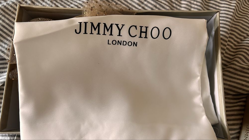 Продам босоножки jimmy choo