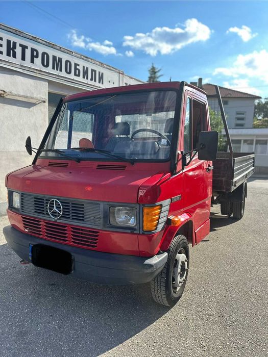 Камион Мерцедес 408