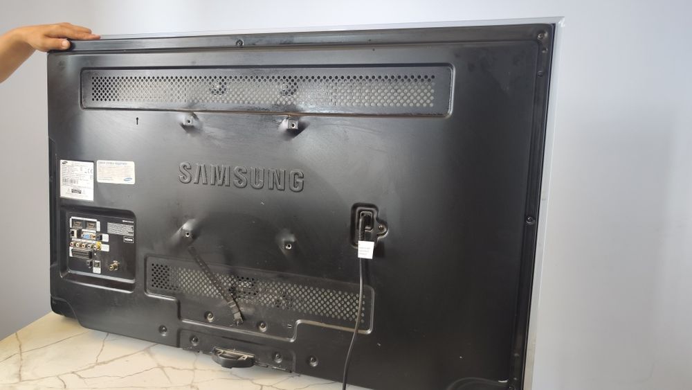 Телевизор Самсунг