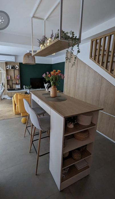 Insula bucătărie extensibilă/ masă bar pe comanda + scaune bar