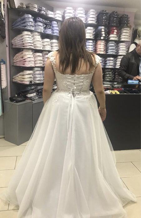 Булчинска рокля