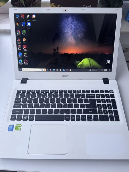 Vând Laptop Acer