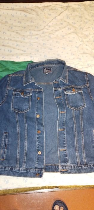 Куртка джинсовая