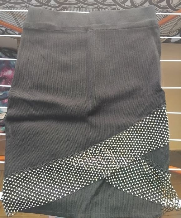 Къси поли ,потник,боди