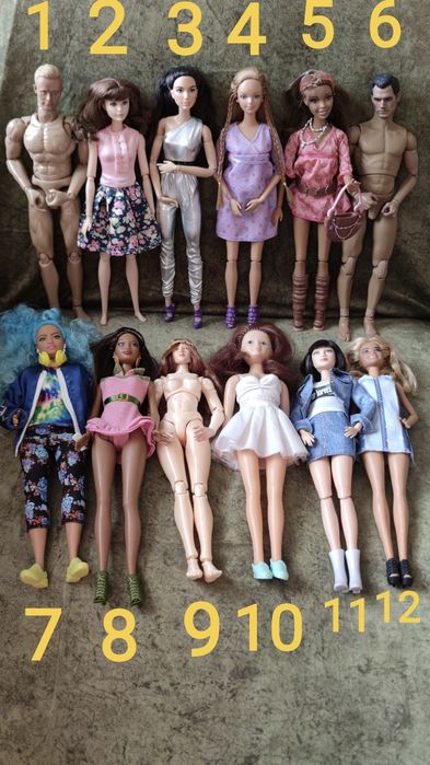 Продаются куклы, цены разные