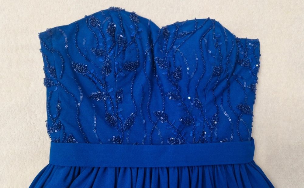 Rochie de ocazie făcută pe comanda bleumaren