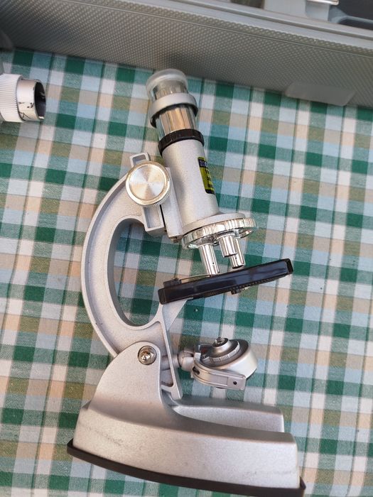 Микроскоп - трихиноскоп