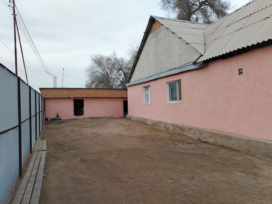 Продам частный дом 19 микрорайон