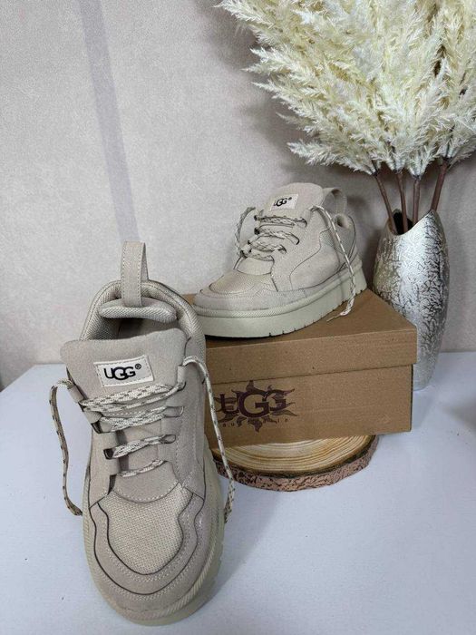 UGG Calitate 250 LEI
