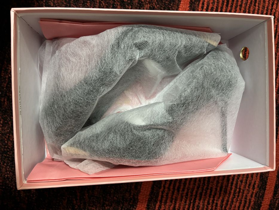 Новый туфли (черный, 36 р)