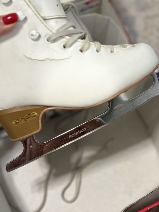 Коньки Edea Brio 215