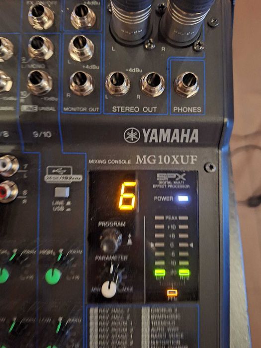 Mixer Yamaha MG10XUF