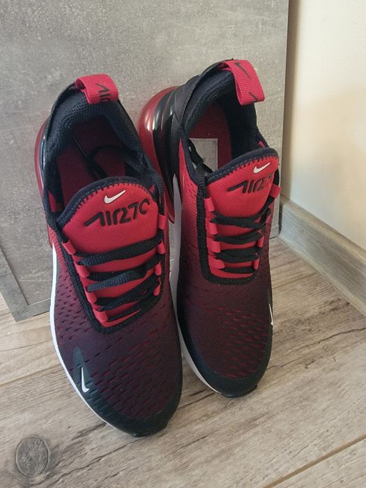 Nike Airmax 270 BG