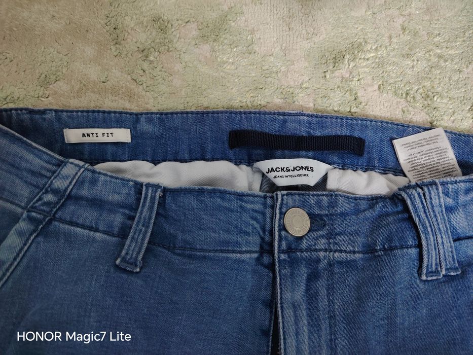 Pantaloni cargo(blugi) Jack & jones