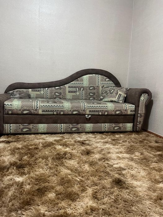 Продам 4х комнатную квартиру