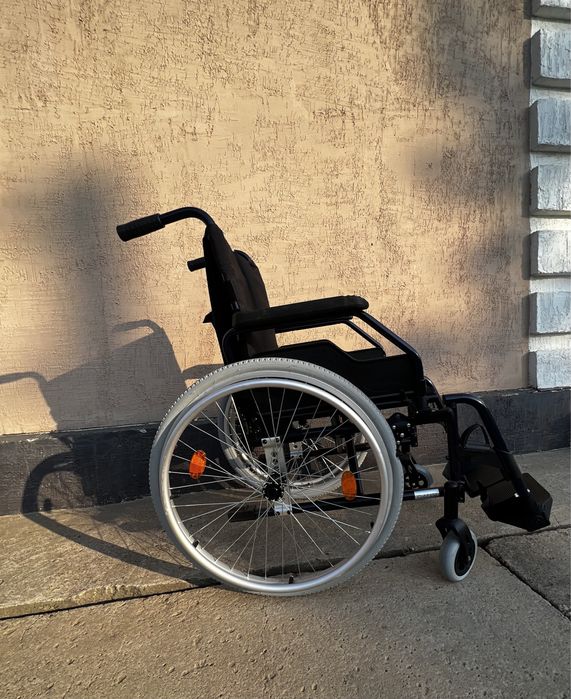 Инвалидное кресло коляска