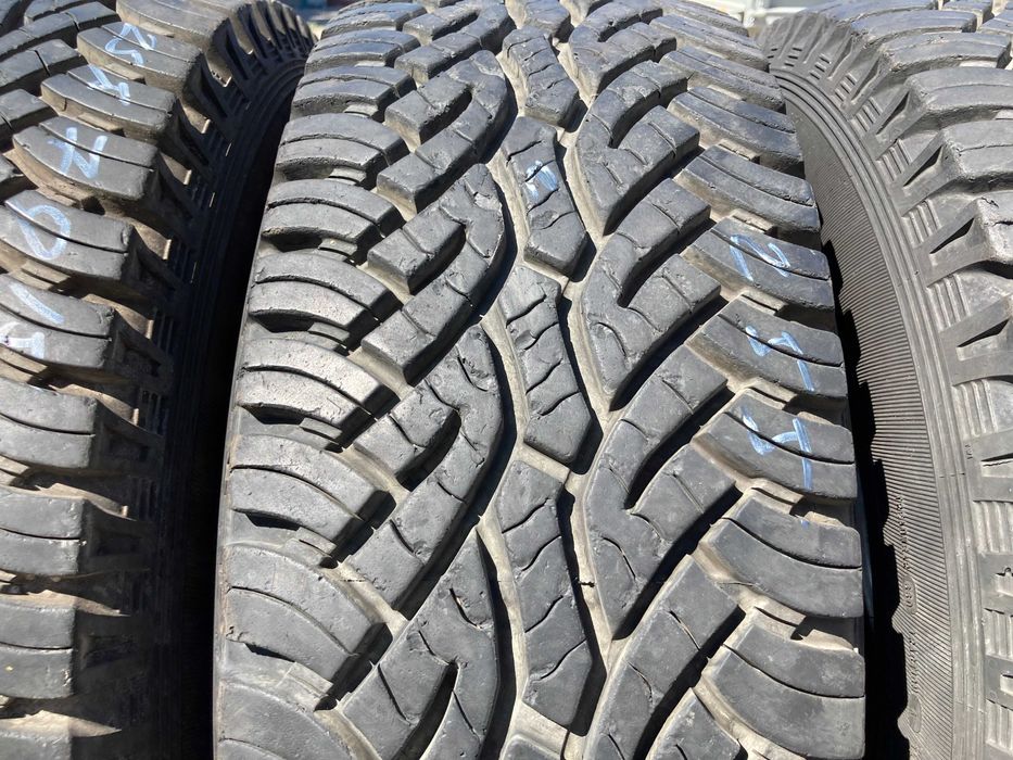 255/70/15 Continental Cross Contact AT 2015г M+S 108S 8,8мм и 9,8мм