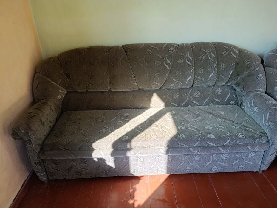 Продам мягкий уголок