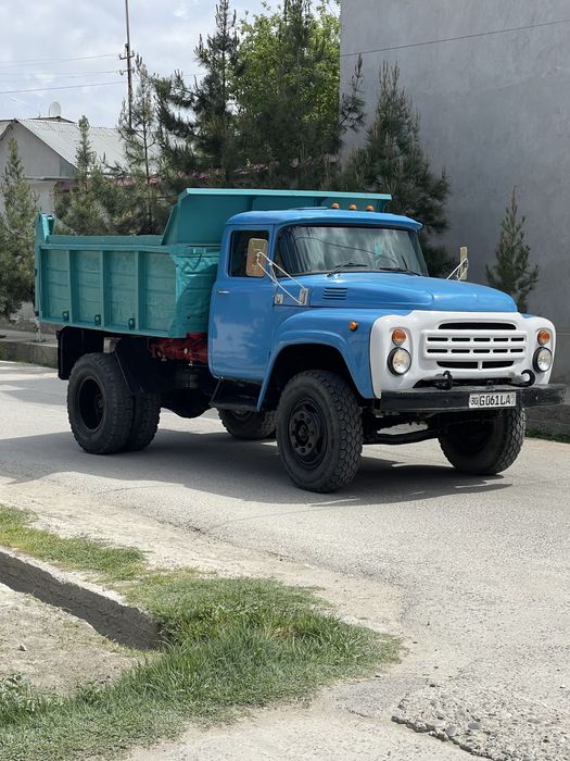 Продается Зил самосвал
