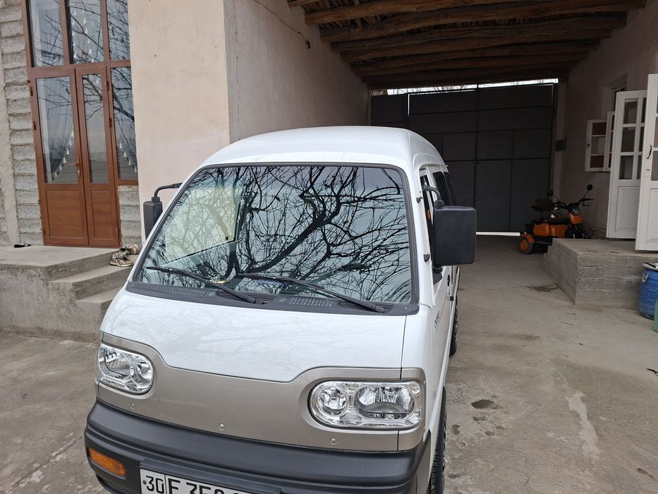 Model.Damas rangi oq Murojat uchun Samarqand Narpay Mirbozor 
•Muro