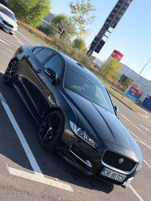 Jaguar XE Masina personala foarte bine intretinuta, cu revizii efectuate la timp