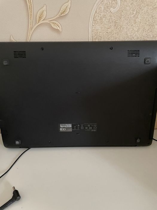 Ноутбук  asus новый
