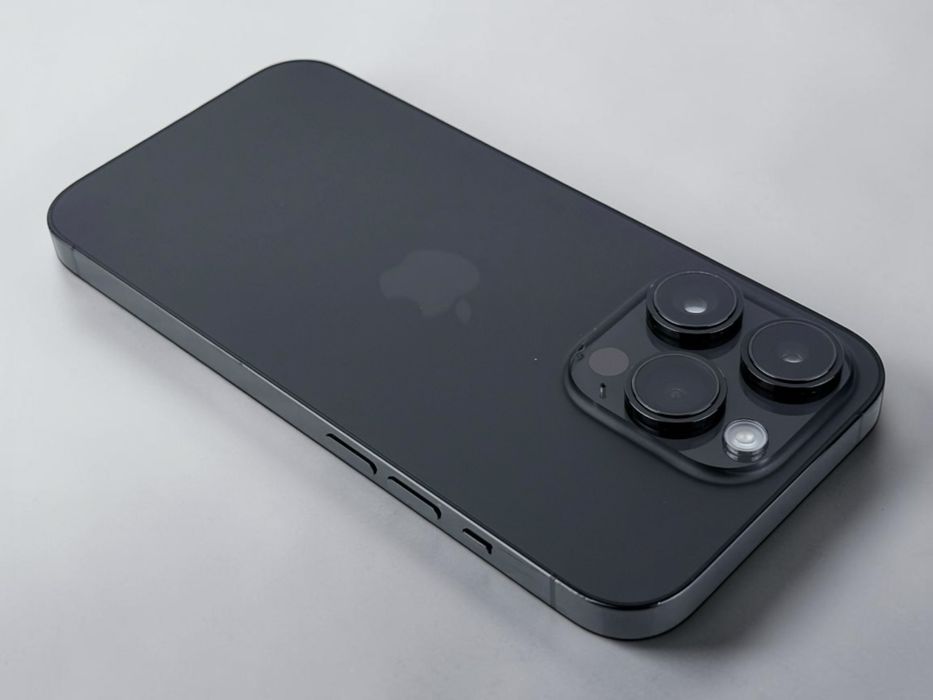 Apple iPhone 14 Pro 128GB Space Black USA! Отличен!
