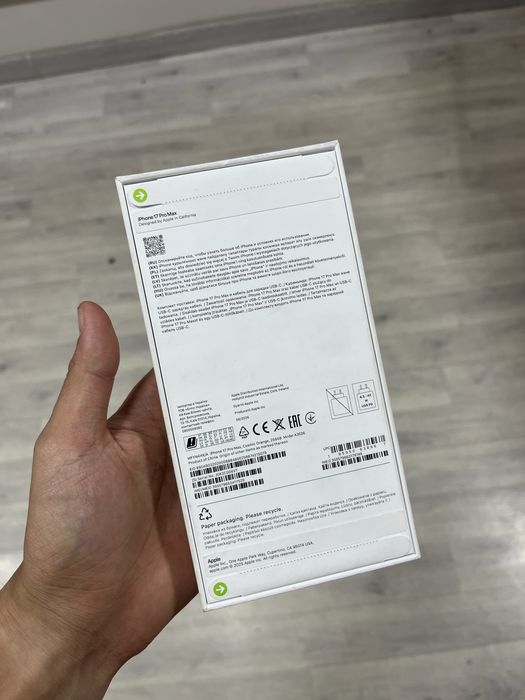 Телефон iphone 17 pro max 256