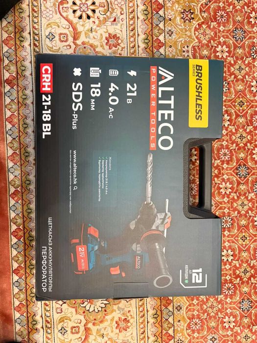 Продам шуруповерт и перфоратор