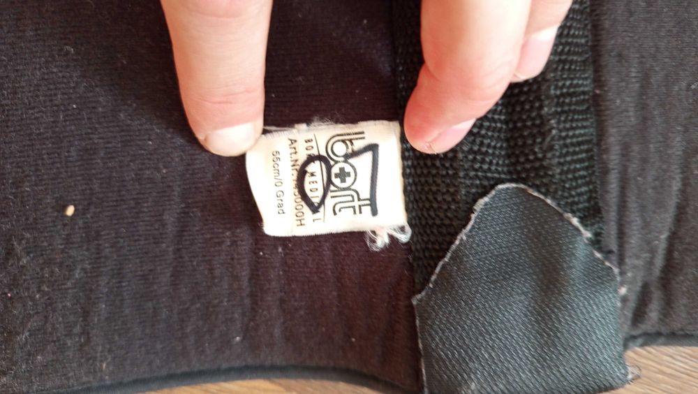 Тутор/ортез для колена