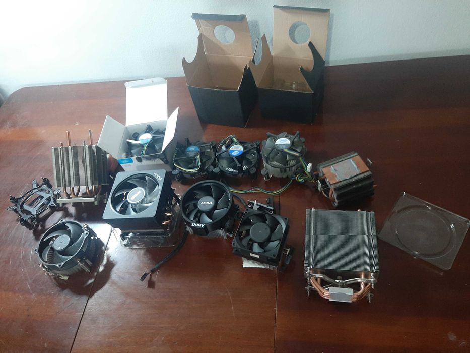 Lot coolere procesoare AMD și Intel – 2 noi RGB + radiatoare cupru